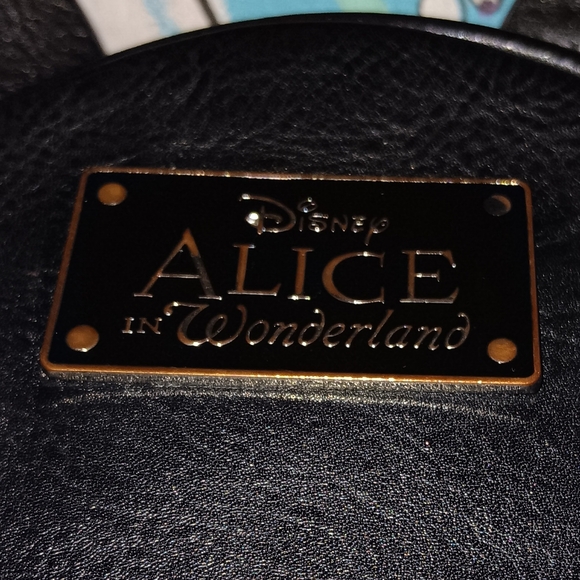 Disney Alice in Wonderland Clock Purse Vintage Bag - Picture 3 of 6